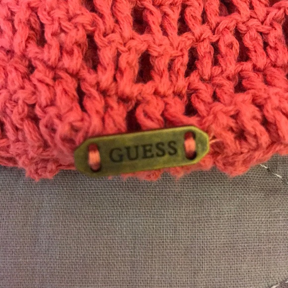 Guess - Picture 7 of 7
